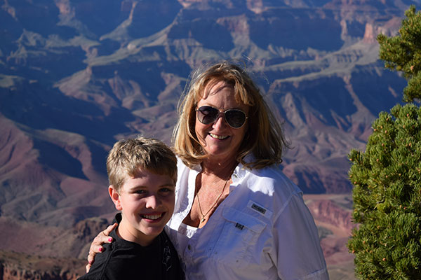 Mather Point Visitors Center